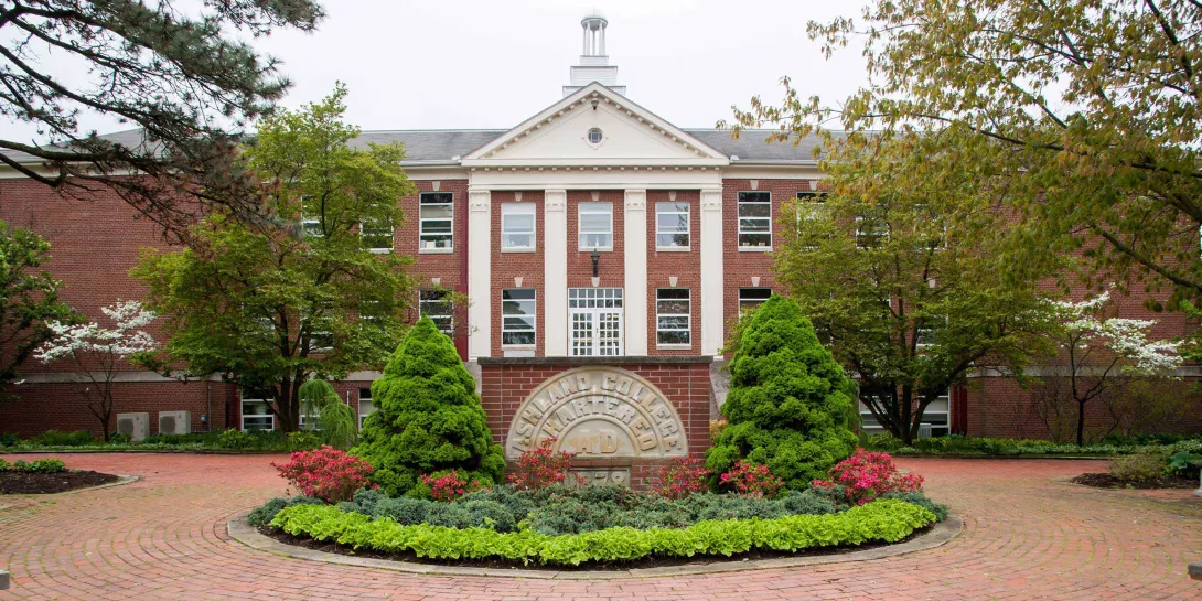 Photo of Founders Hall